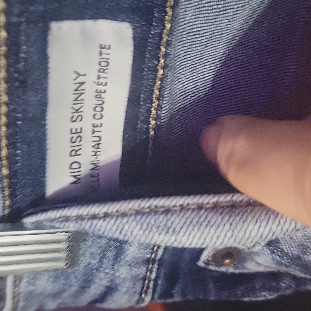 Jeans - Picture 2 of 3